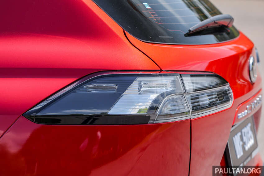 2023 Toyota Corolla Cross GR Sport Malaysian review – sporty design, suspension; worth it for RM142k? 1655905