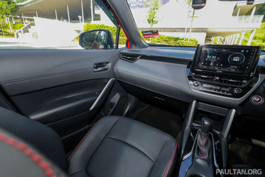 2023 Toyota Corolla Cross GR Sport Malaysian review – sporty design, suspension; worth it for RM142k? 1655984