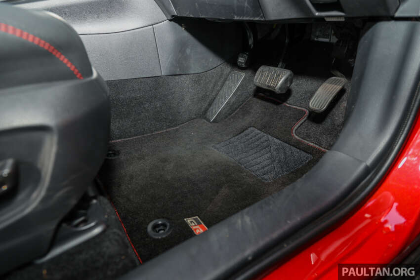 2023 Toyota Corolla Cross GR Sport Malaysian review – sporty design, suspension; worth it for RM142k? 1655990