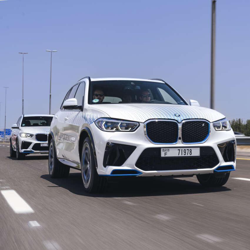 BMW iX5 Hydrogen goes hot-weather testing in UAE 1666211