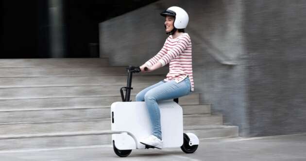 Honda Motocompacto – foldable electric scooter with 20 km range, 24 km/h Vmax, 18.7 kg; RM4,667 in US