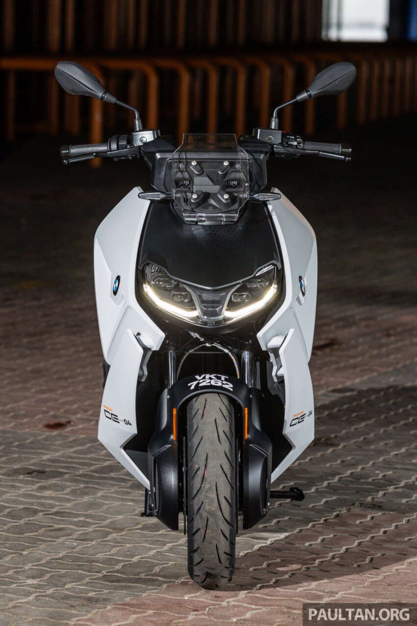 REVIEW: BMW Motorrad CE 04 – riding the electric skateboard, priced at RM59,500 in Malaysia 1682248