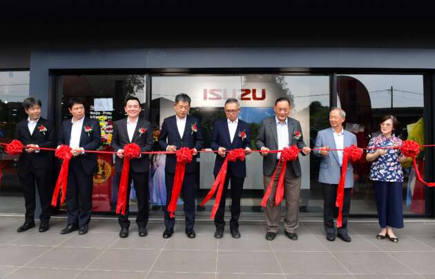 Pusat 3S Isuzu Temerloh telah dilancarkan