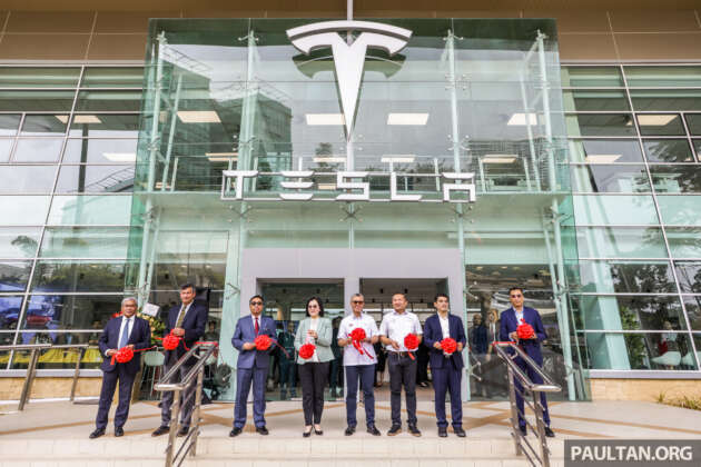 Malaysia targets EVs and hybrids to make up 50% of new car sales by 2040, 80% by 2050 – Tengku Zafrul