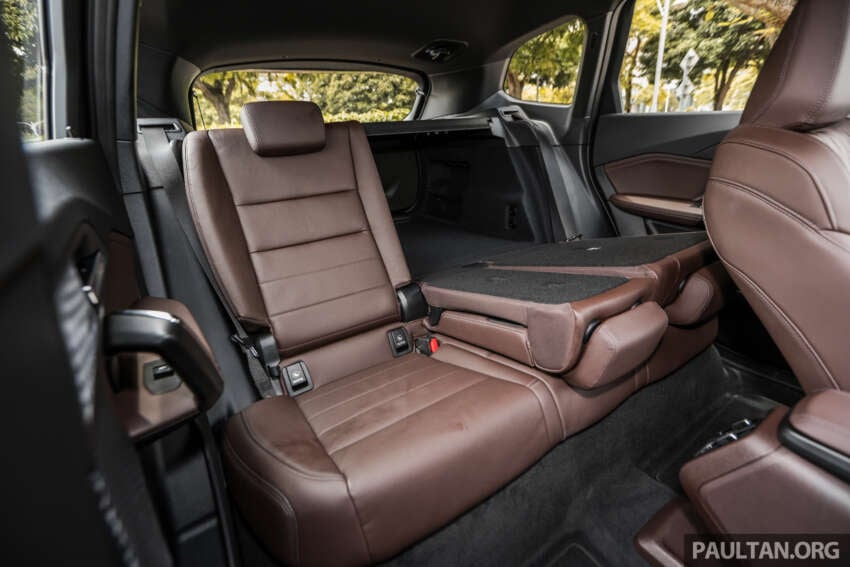 2024 BMW iX1 xDrive30 Malaysian review – fr RM276k; 440 km range; how good is the first-ever X1 EV? 1720636