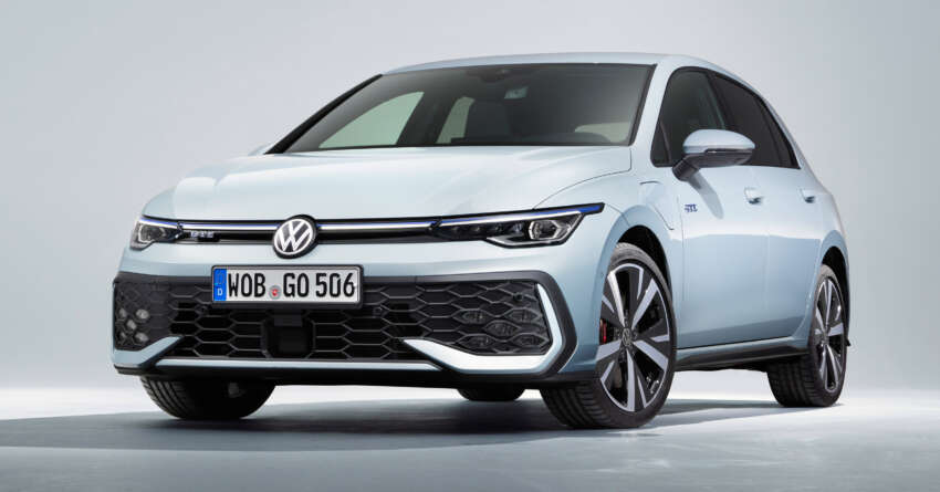 2024 Volkswagen Golf Mk8.5 facelift debuts – styling tweaks, physical buttons, GTE and GTI get more power 1719363
