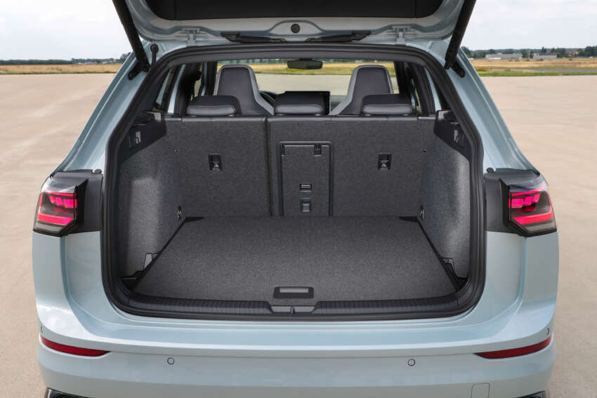 2024 Volkswagen Golf Mk8.5 facelift debuts – styling tweaks, physical buttons, GTE and GTI get more power 1719422