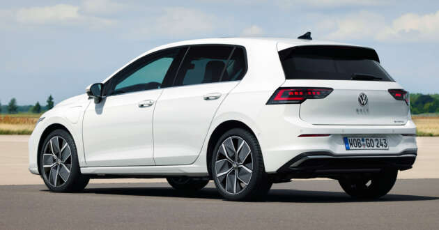 2024 Volkswagen Golf Mk8.5 facelift debuts – styling tweaks, physical buttons, GTE and GTI get more power