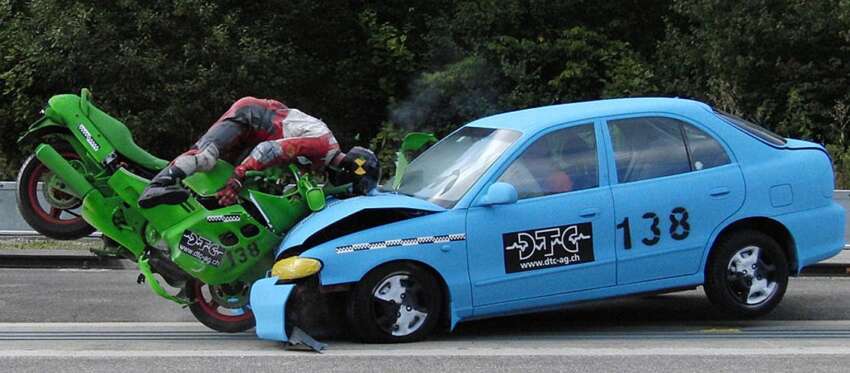 Car vs bike accident in Malaysia – always the car at fault? Why can’t we claim from the bike’s insurance? 1717295