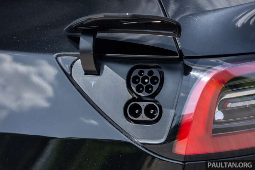 2024 Tesla Model Y updates in Malaysia – privacy glass, full double glazing, HW4, no parcel shelf 1727131