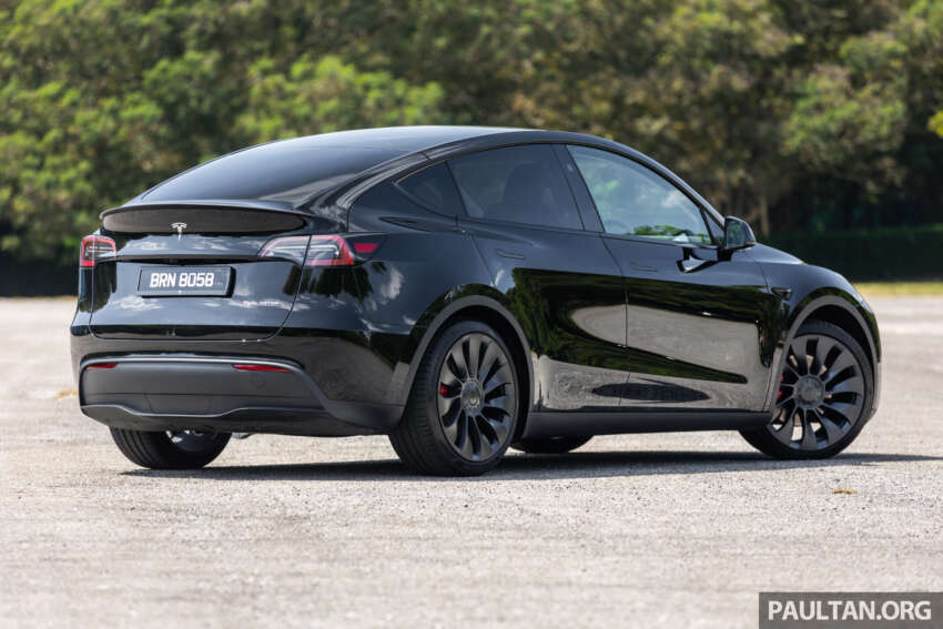 2024 Tesla Model Y updates in Malaysia – privacy glass, full double glazing, HW4, no parcel shelf 1727099