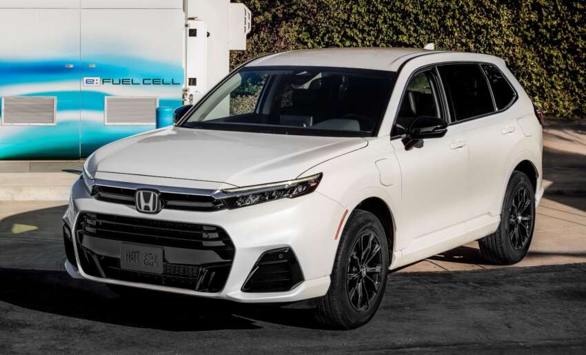 Honda CR-V e:FCEV debuts – hydrogen fuel cell SUV with plug-in charging; 600 km from H2, 60 km EV range 1734784