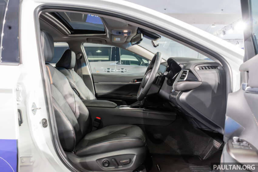 Toyota Camry Hybrid previewed in Malaysia at UMWT’s Beyond Zero event – 211 PS, 2.5L; launching soon? 1731386