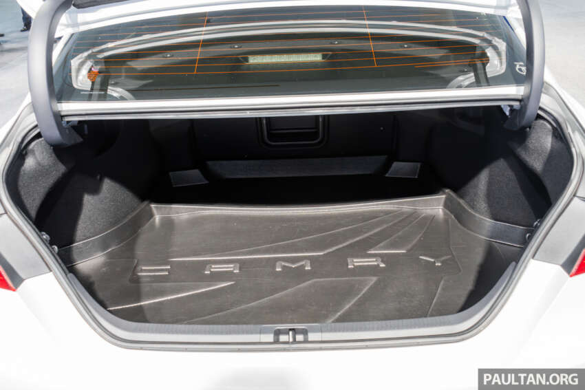 Toyota Camry Hybrid previewed in Malaysia at UMWT’s Beyond Zero event – 211 PS, 2.5L; launching soon? 1731396