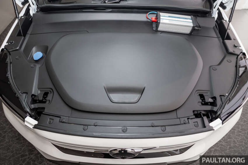 2024 Volvo C40 Recharge in Malaysia gallery – 550 km EV range, 200 kW DC, Pixel LED headlamps; fr RM289k 1737935