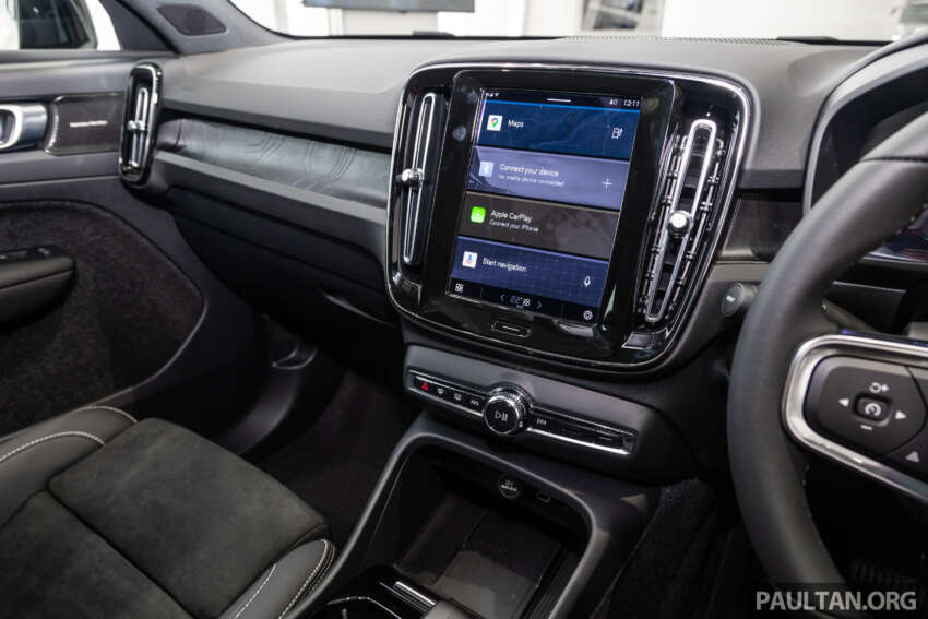 2024 Volvo C40 Recharge in Malaysia gallery – 550 km EV range, 200 kW DC, Pixel LED headlamps; fr RM289k 1737941