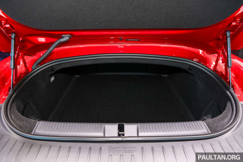 Bangkok 2024: MG Cyberster EV – 544 PS/725 Nm roadster, 0-100 km/h in 3.2 secs, coming to Malaysia 1744052