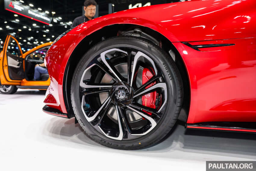 Bangkok 2024: MG Cyberster EV – 544 PS/725 Nm roadster, 0-100 km/h in 3.2 secs, coming to Malaysia 1744047