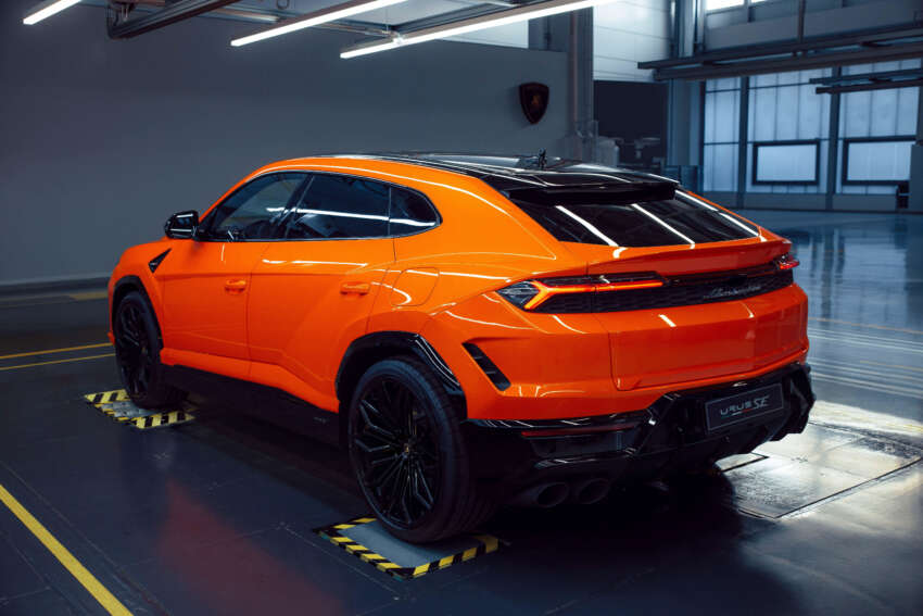Lamborghini Urus SE debuts in Beijing – 4.0L twin-turbo V8 PHEV with 800 PS, 950 Nm; 60 km EV range 1756351