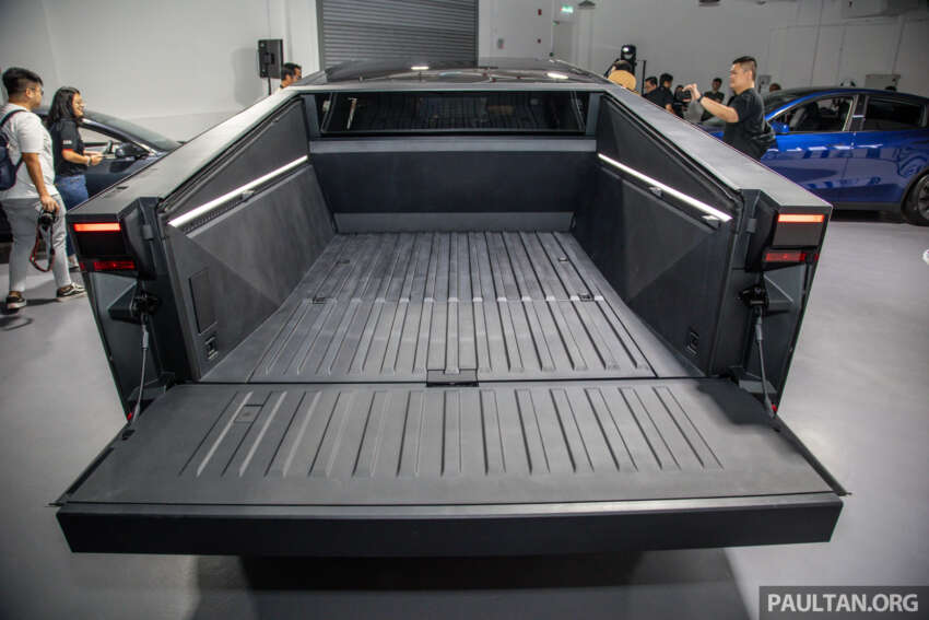 Tesla Cybertruck in Malaysia – stainless steel pick-up EV on display in showrooms in May, not for sale 1749444