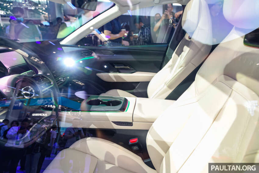 Beijing 2024: Mazda EZ-6 debuts as EV replacement for Mazda 6 in China – also offered as a PHEV 1755466