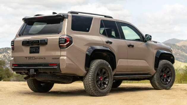 2025 Toyota 4Runner – Tacoma-based SUV slots between Fortuner, Prado; gets 326 hp 2.4T hybrid