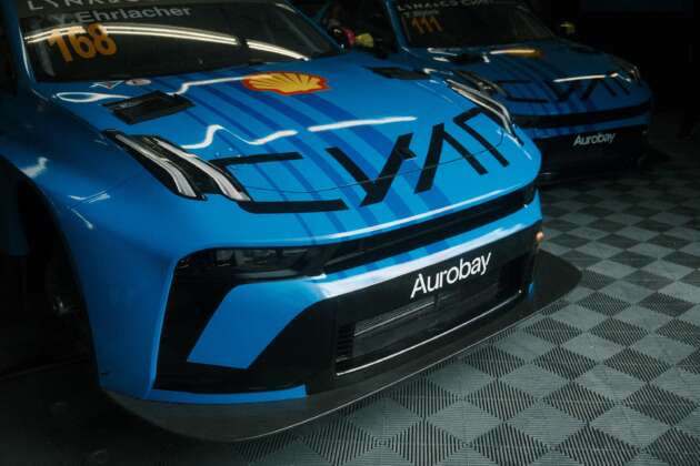 Aurobay kini rakan teknikal pasukan Lynk & Co Cyan Racing dalam perlumbaan FIA TCR World Tour 2024