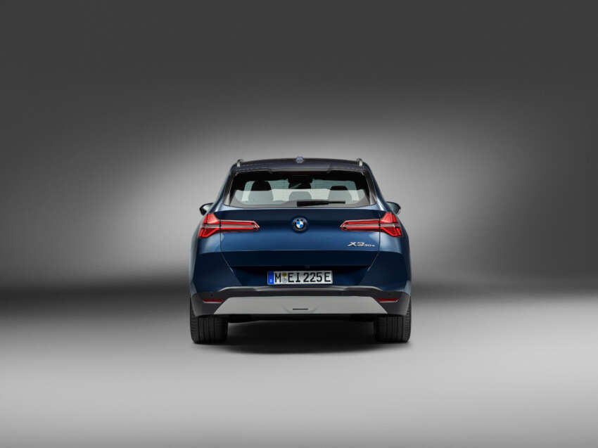 2025 BMW X3 debuts – G45 gets bold redesign, new variant naming scheme; PHEV up to 90 km EV range 1778653