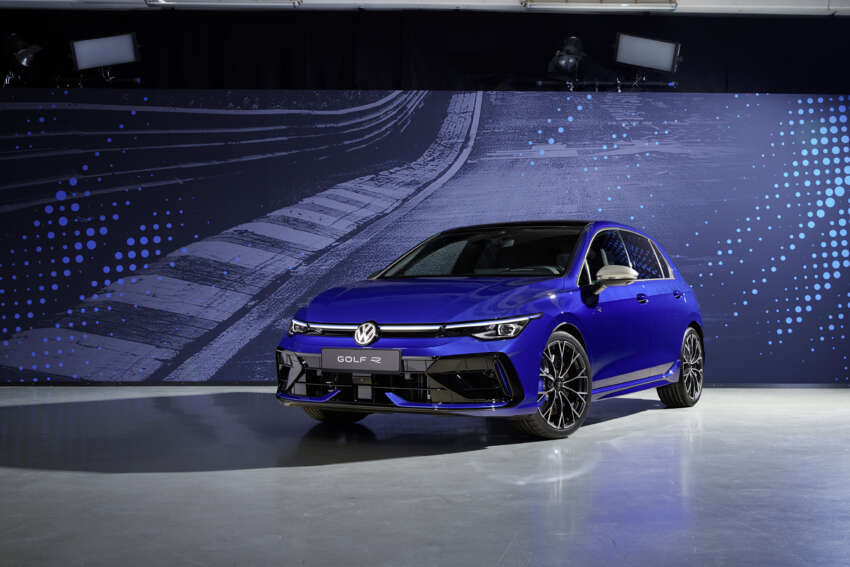 2025 Volkswagen Mk8.5 Golf R hatch, Golf R Variant estate – 333 PS/420 Nm 2.0T AWD, 270 km/h top speed 1782380