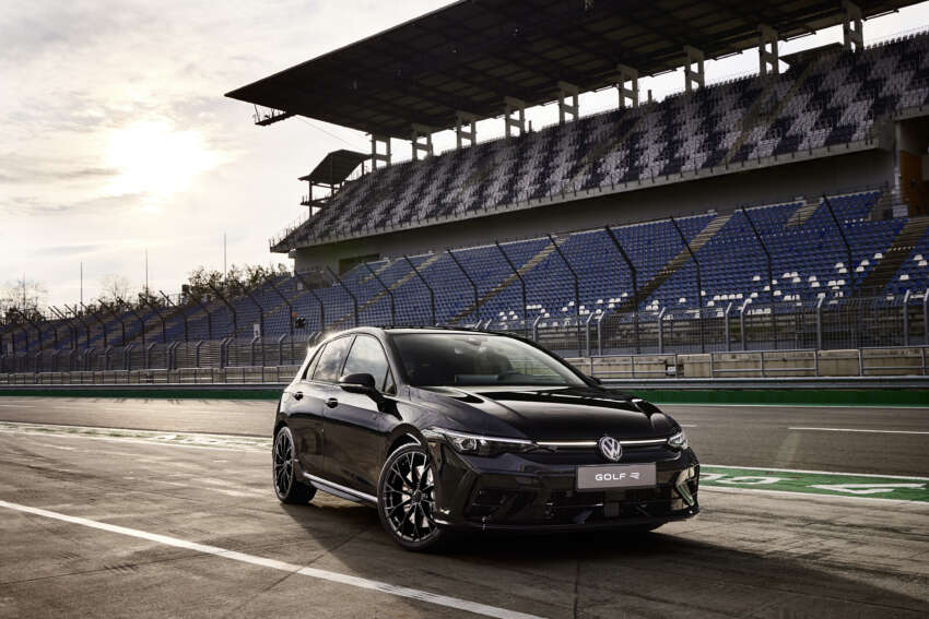 2025 Volkswagen Mk8.5 Golf R hatch, Golf R Variant estate – 333 PS/420 Nm 2.0T AWD, 270 km/h top speed 1782405