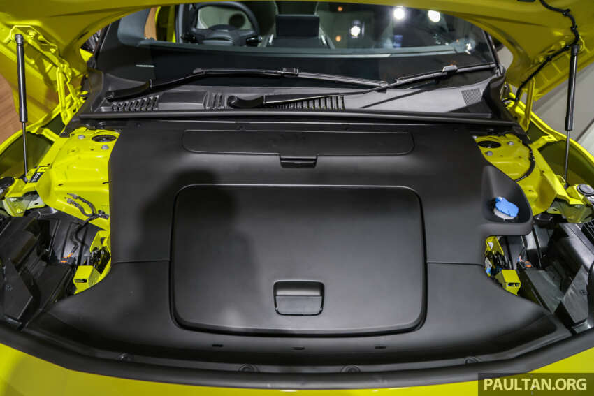 2024 Volvo EX30 EV spied in Malaysia, likely for Indonesian export – launch soon, CKD straight? 1794987