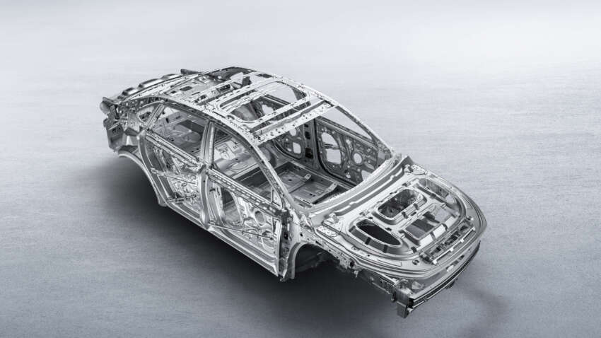2025 Geely Emgrand facelift – 1.5L NA, 5MT/CVT, 540-degree cameras; Proton S70 twin from RM45k in China 1787548