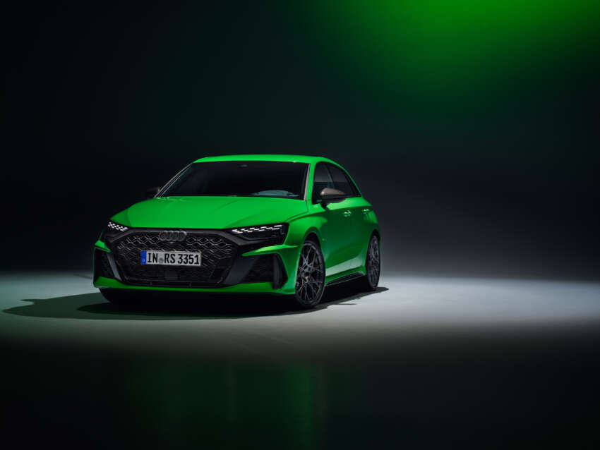 2025 Audi RS3 facelift debuts – sedan/Sportback; 400 PS 2.5T five-cylinder; 7:33.123 min Nürburgring time 1805532