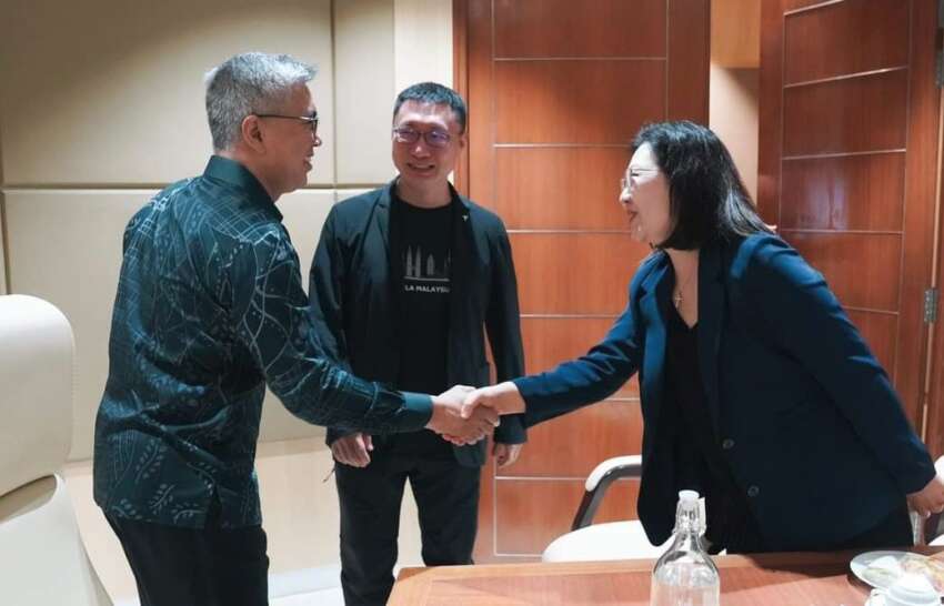 Tesla’s collaboration with Malaysia will help country become a major green tech hub in the region – Zafrul 1807678