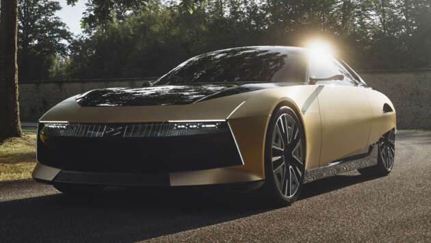 DS SM Tribute pays homage to eccentric Citroën coupé – previews new models coming end-decade