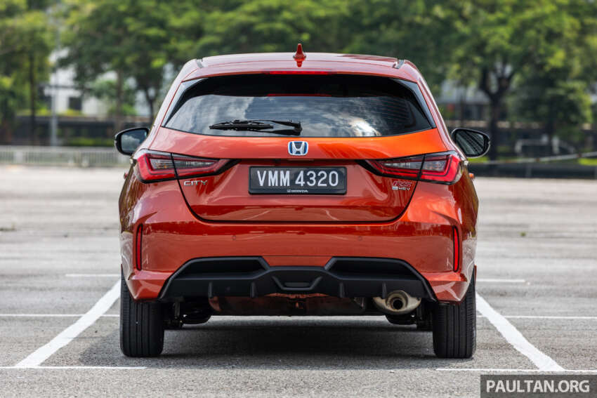 GALERI: Honda City Hatchback facelift 2024 dalam warna Phoenix Orange Pearl, tanpa tambahan kos 1839190
