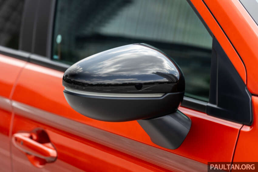 GALERI: Honda City Hatchback facelift 2024 dalam warna Phoenix Orange Pearl, tanpa tambahan kos 1839200