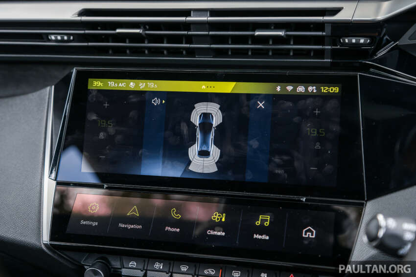PANDU UJI: Peugeot 408 GT — <em>crossover</em> bergaya, taruhan kebangkitan Peugeot yang akan berhasil? 1828813