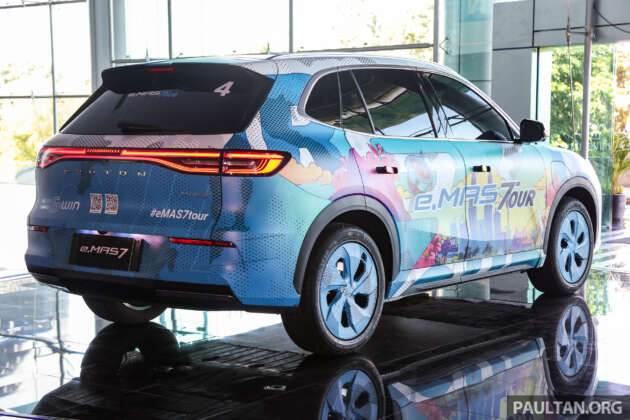 Proton eMas 7 open for booking, from RM120k est – EV’s interior shown for first time at ACE, come see it!
