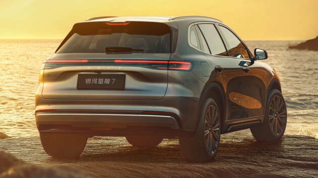 Geely Galaxy Starship 7 shown – Proton eMas 7 PHEV gets next-gen Thor powertrain, up to 150 km EV range