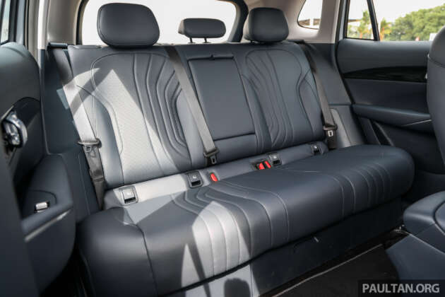 Proton eMas 7 2025 — tanggapan awal pemanduan