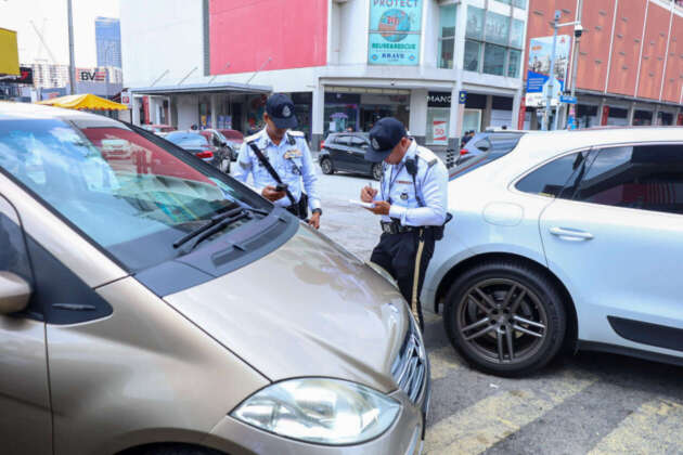 Stronger enforcement is needed to remove banned drivers from roads, say Malaysian road safety experts