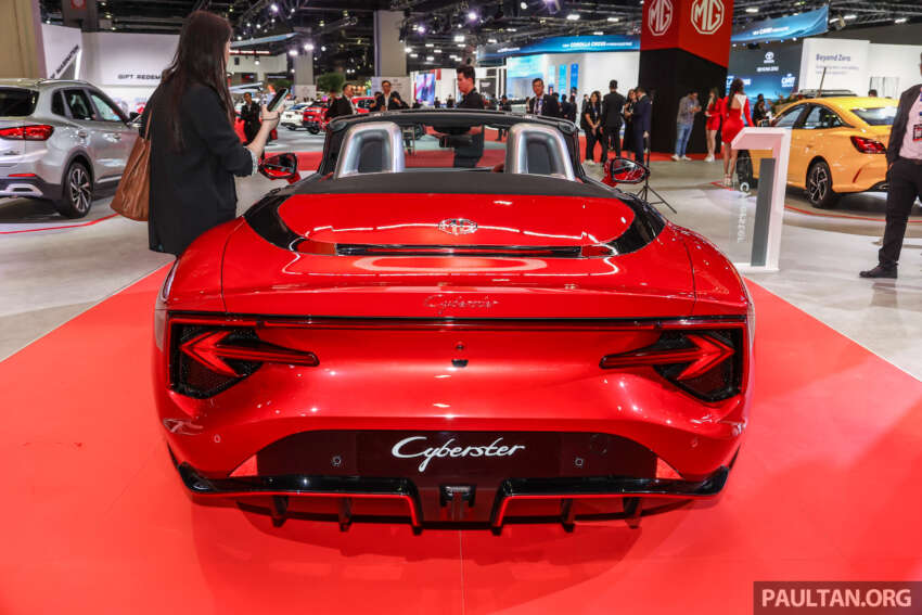 MG Cyberster launched in Malaysia – AWD EV roadster, 544 PS, 725 Nm, 444 km range, RM320k 1859366