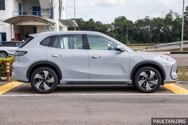 2025 Proton eMas 7 EV launched – RM106k Prime, RM120k Premium; 410 km, 6.9s for BYD Atto 3 rival
