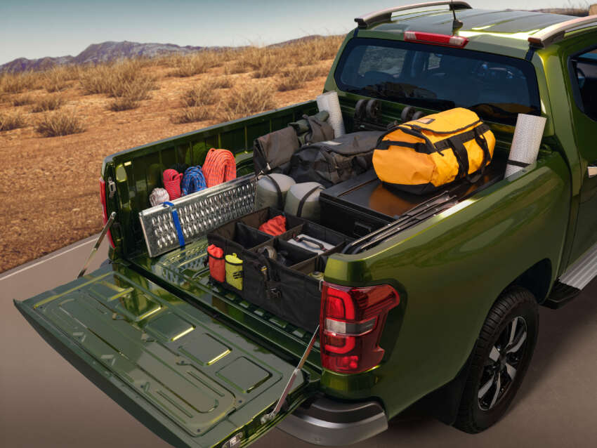 2025 Peugeot Landtrek updated with minor styling tweaks, new 2.2 litre turbodiesel with 200 PS, 450 Nm 1860107