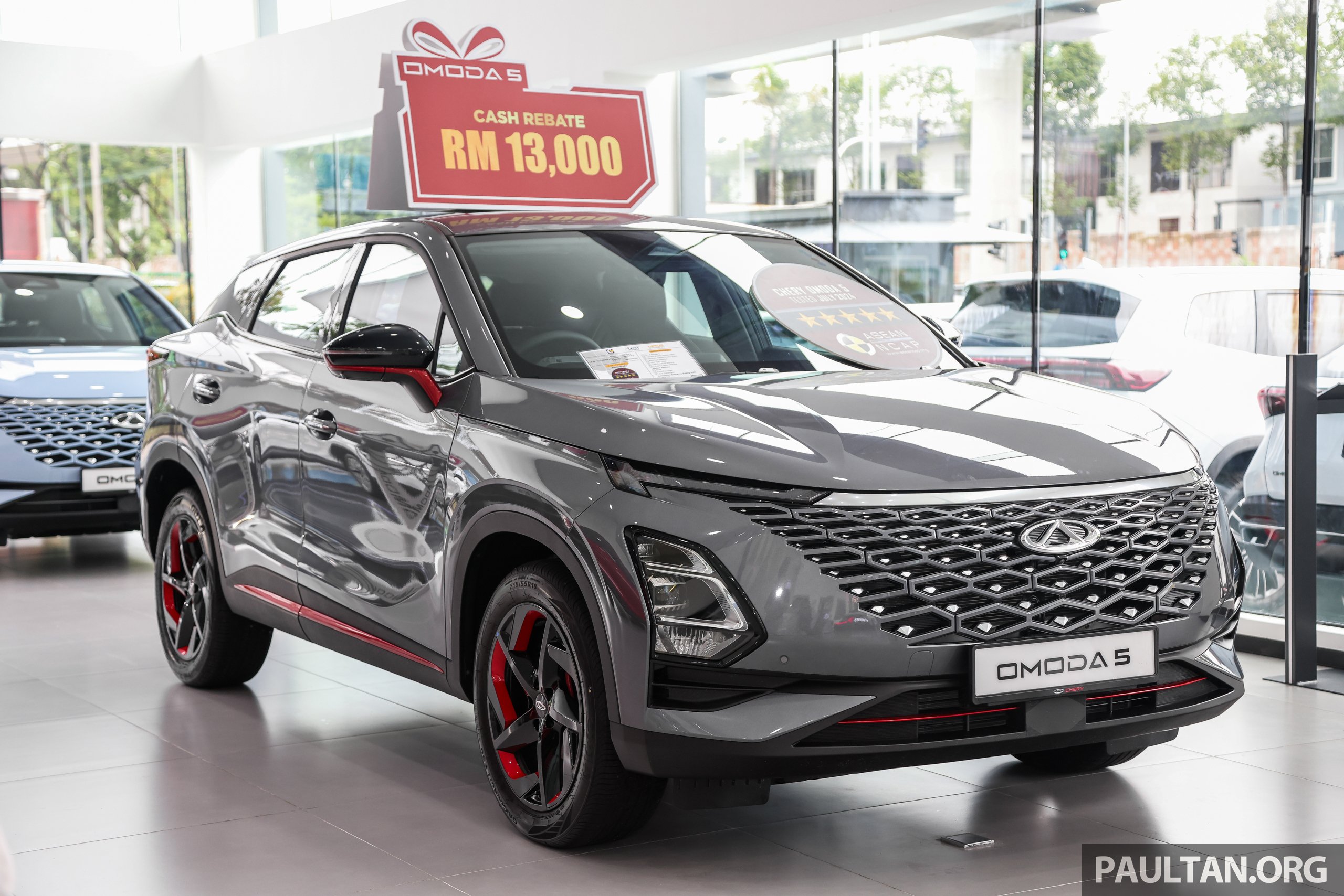 Chery Omoda 5 H now with RM13k rebate; base C gets limited Bloodstone Red, Vanilla Blue colour options