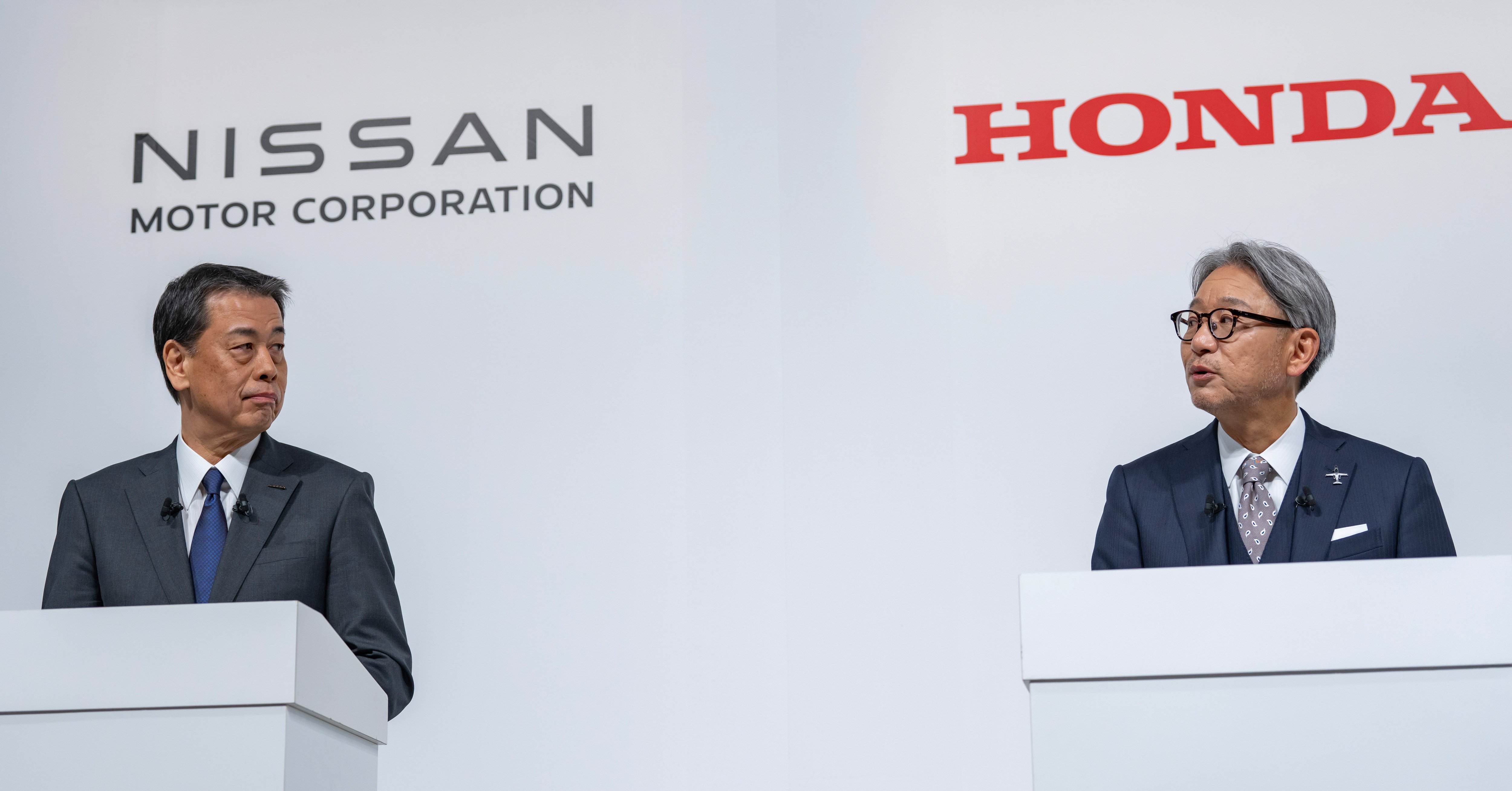 Nissan, Honda merger a “desperate move” – Ghosn