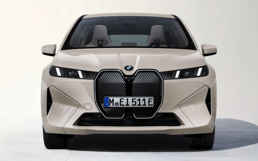 2025 BMW iX facelift debuts – new look, more power, bigger batteries; up to 659 PS, 701 km WLTP EV range 1877504
