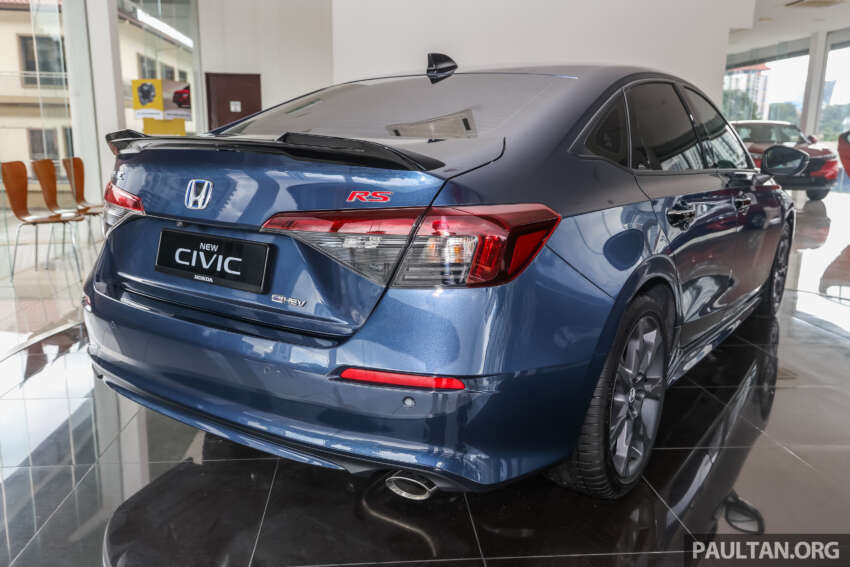 Honda Civic <em>facelift</em> 2025 — pilihan warna Canyon River Blue Metallic baru ganti Lunar Silver Metallic 1873629