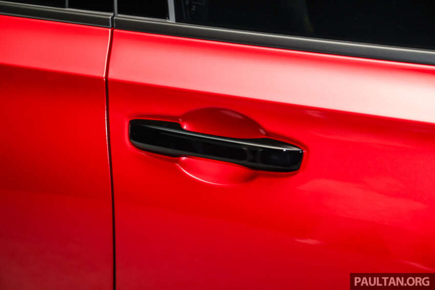 Honda Civic facelift 2025 dilancarkan di Malaysia — spesifikasi lebih lengkap, imej tajam; RM134k-RM168k 1870857